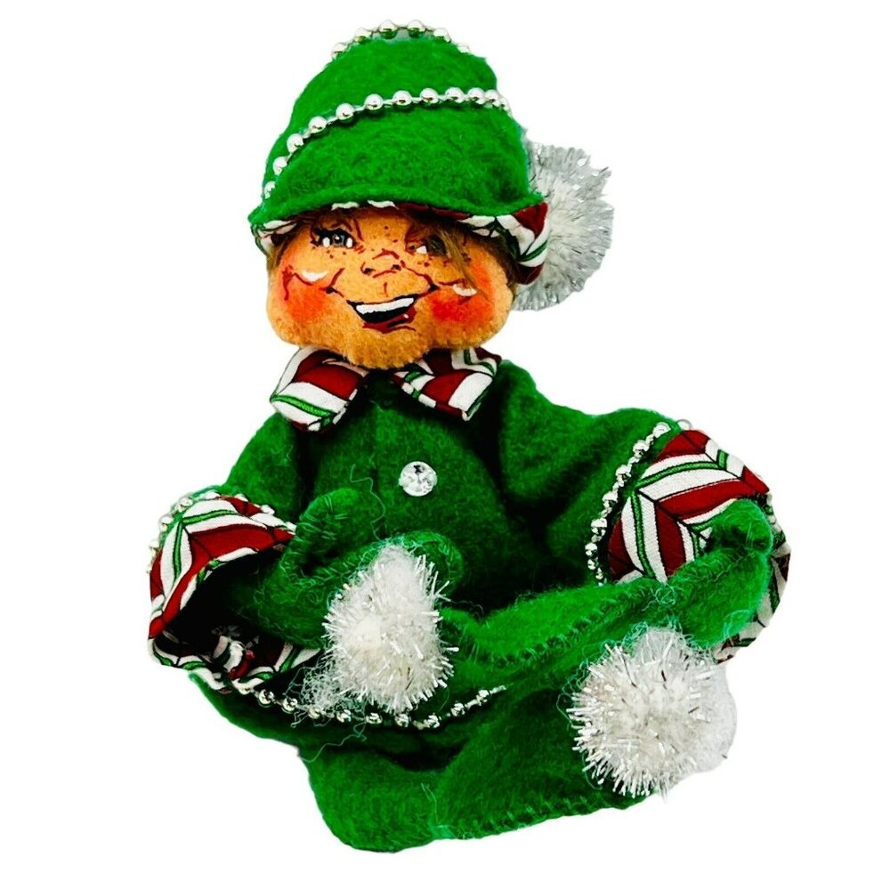 Annalee Green Red Elf Christmas Pair 2008 Silver Trim Open Eyes Mouth 7 inch - Picture 8 of 13